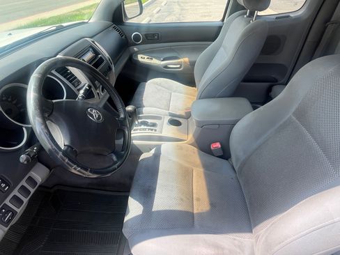 Used 2007 Toyota Tacoma PreRunner image 14