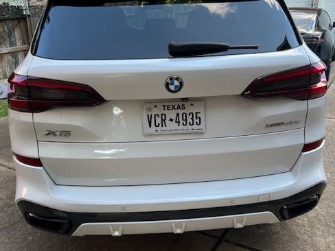 Used 2021 BMW X5 xDrive45e w/ M Sport Package image 10