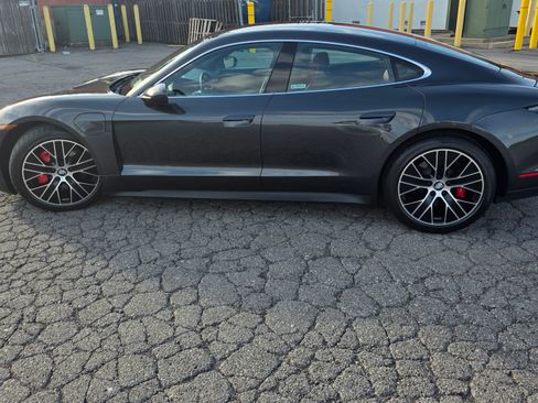 Used 2021 Porsche Taycan 4S w/ Storage Package AWD/4WD image 2