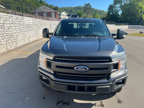 Used 2019 Ford F150 XLT w/ Equipment Group 302A Luxury AWD/4WD image 6