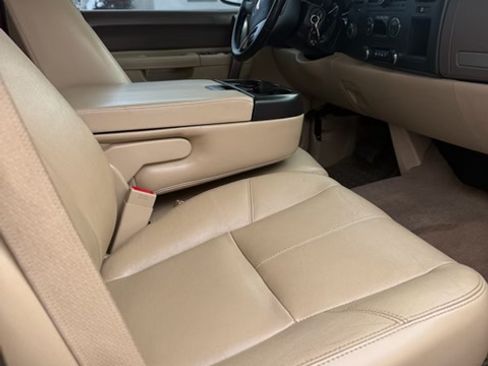 Used 2013 Chevrolet Silverado 1500 LT w/ All-Star Edition image 9