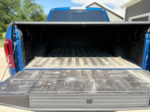 Used 2018 Ford F150 Raptor w/ Equipment Group 802A Luxury AWD/4WD image 12