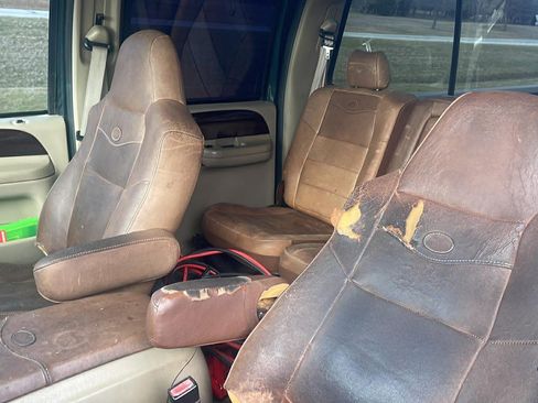 Used 2005 Ford F250 King Ranch image 6