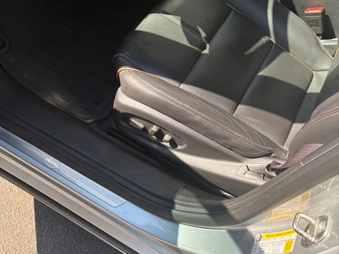 Used 2014 Chevrolet Impala LTZ FWD image 12
