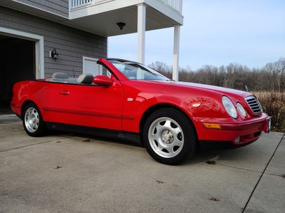Used 1999 Mercedes-Benz CLK 320 Cabriolet