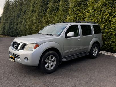 Used 2011 Nissan Pathfinder SV