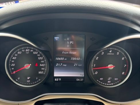 Used 2017 Mercedes-Benz C 300 4MATIC Sedan image 9