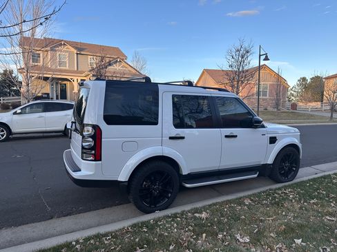 Used 2016 Land Rover LR4 HSE Silver Edition image 19