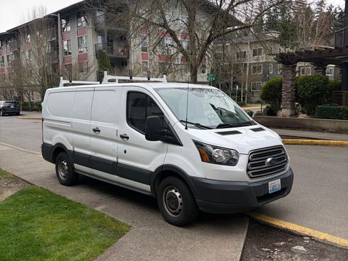Used 2017 Ford Transit 150 130 Low Roof image 4