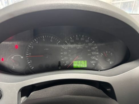 Used 2005 Ford Focus SE image 10