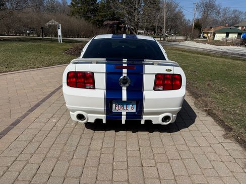 Used 2006 Ford Mustang GT Premium image 10