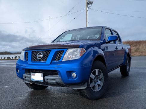 Used 2012 Nissan Frontier PRO-4X image 1