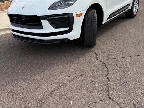 Used 2023 Porsche Macan Turbo image 14