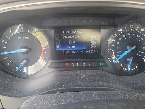 Used 2014 Ford Fusion SE w/ Equipment Group 202A image 4