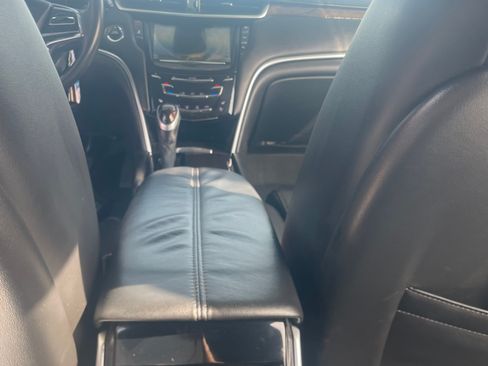 Used 2017 Cadillac XTS Luxury image 15