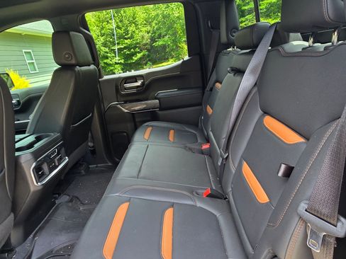 Used 2021 GMC Sierra 1500 AT4 w/ AT4 Value Package image 25