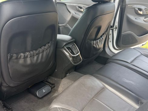 Used 2016 Buick LaCrosse Leather FWD image 16