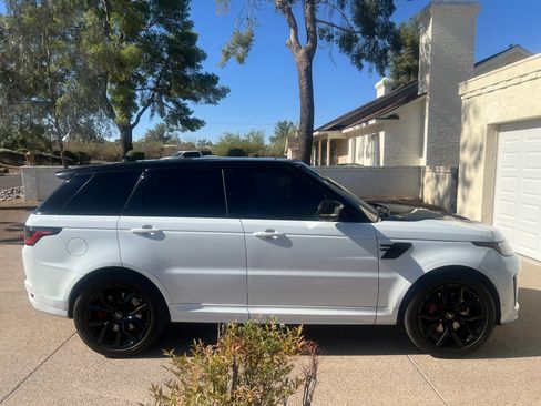 Used 2019 Land Rover Range Rover Sport SVR image 5