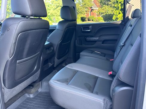 Used 2015 GMC Sierra 1500 SLT w/ All-Terrain Package AWD/4WD image 13