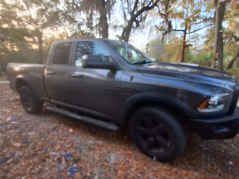 Used 2019 RAM 1500 Classic Warlock image 2