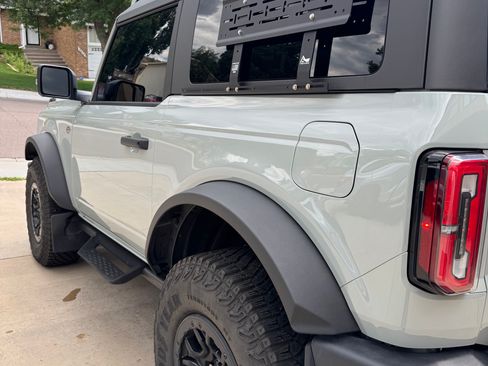 Used 2024 Ford Bronco Wildtrak image 13