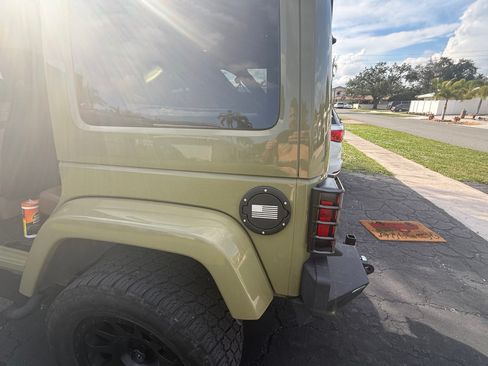 Used 2013 Jeep Wrangler Unlimited Sahara w/ Mopar Chrome Edition Group image 12