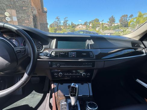 Used 2014 BMW 535d Sedan image 8