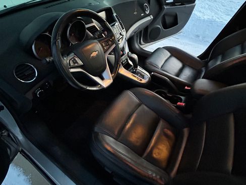 Used 2013 Chevrolet Cruze LT image 11