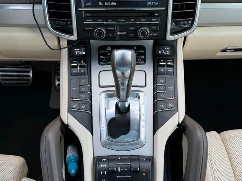 Used 2012 Porsche Cayenne S image 20