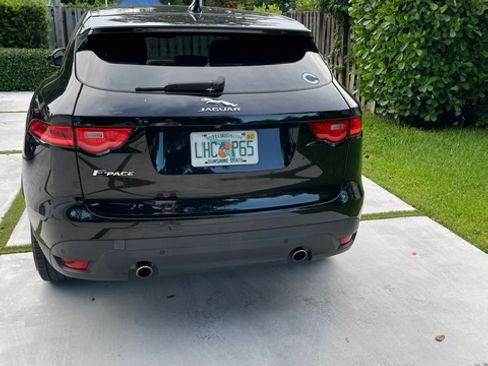Used 2019 Jaguar F-PACE Premium AWD/4WD image 8