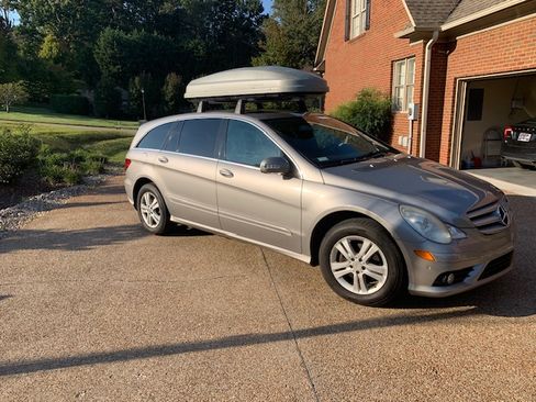 Used 2008 Mercedes-Benz R 350 4MATIC image 5