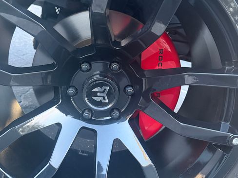 Used 2024 RAM 1500 Laramie image 13