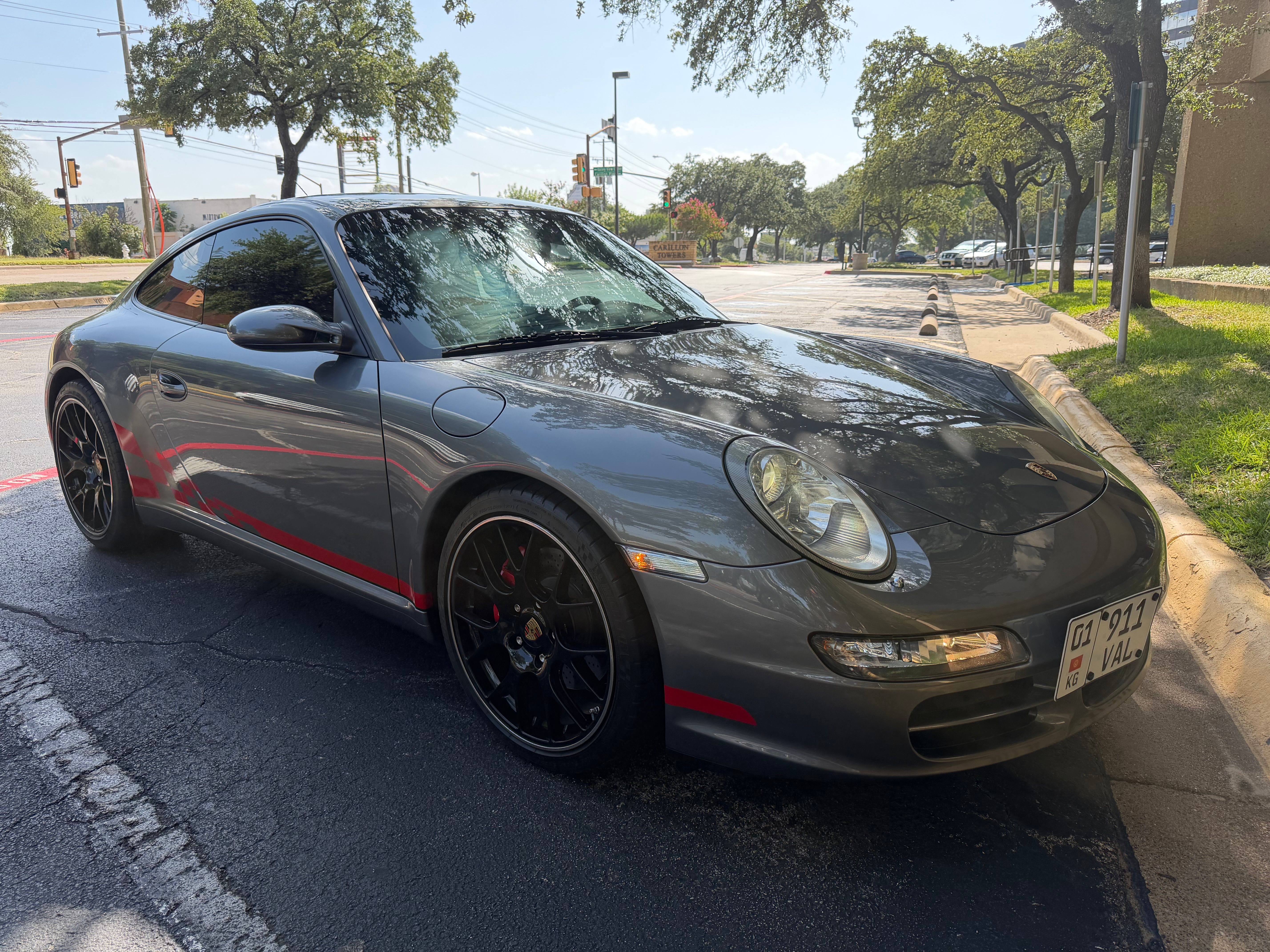 Used 2008 Porsche 911 Carrera 4S AWD/4WD image 1