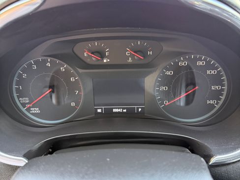 Used 2018 Chevrolet Malibu LT image 18