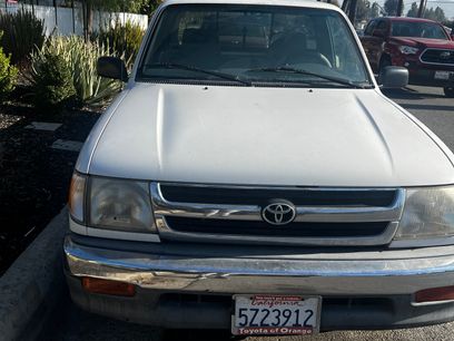 Used 1999 Toyota Tacoma 2WD Regular Cab