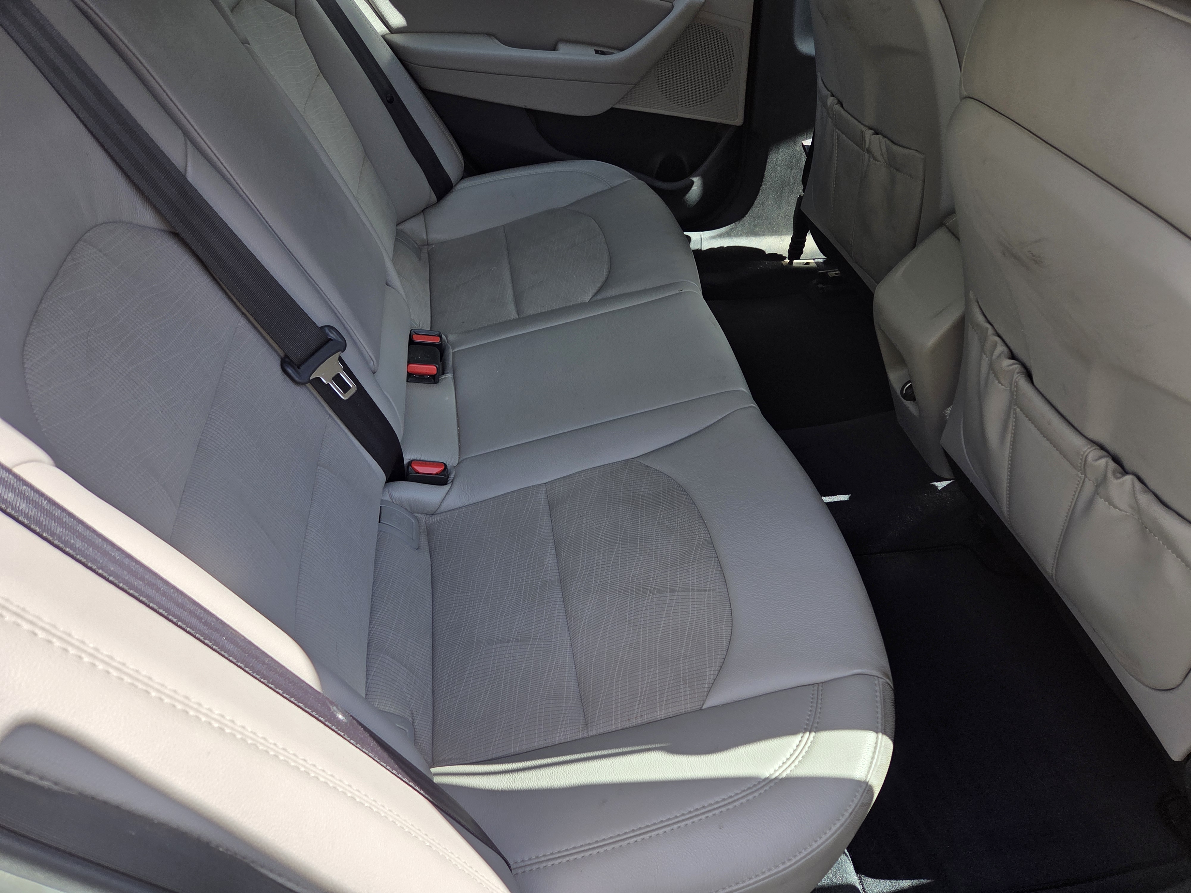 Used 2015 Hyundai Sonata Sport w/ Option Group 03 FWD image 9
