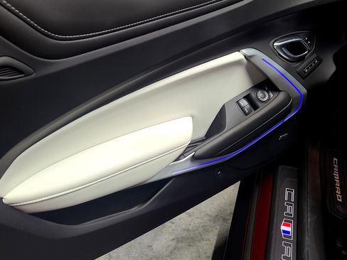 Used 2022 Chevrolet Camaro SS image 16