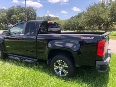Used 2015 Chevrolet Colorado Z71 RWD image 20