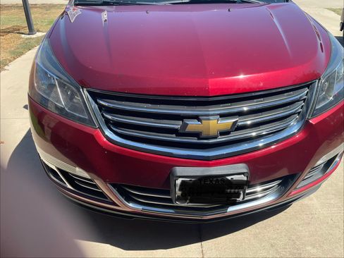 Used 2015 Chevrolet Traverse LTZ FWD image 9