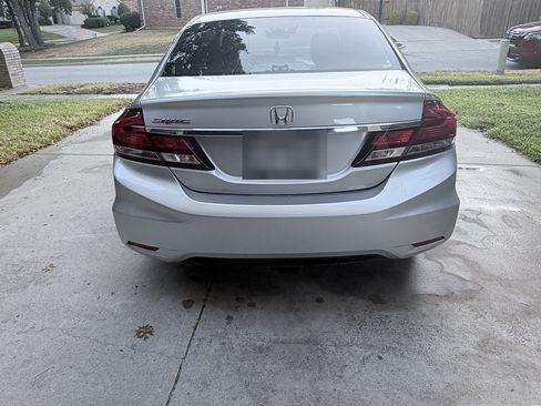 Used 2015 Honda Civic SE image 5