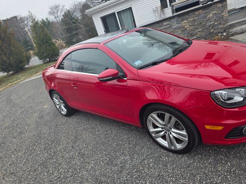 Used 2012 Volkswagen Eos Lux image 5
