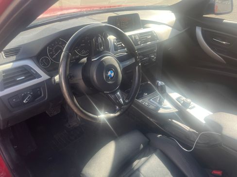 Used 2016 BMW 320i xDrive Sedan AWD/4WD image 4