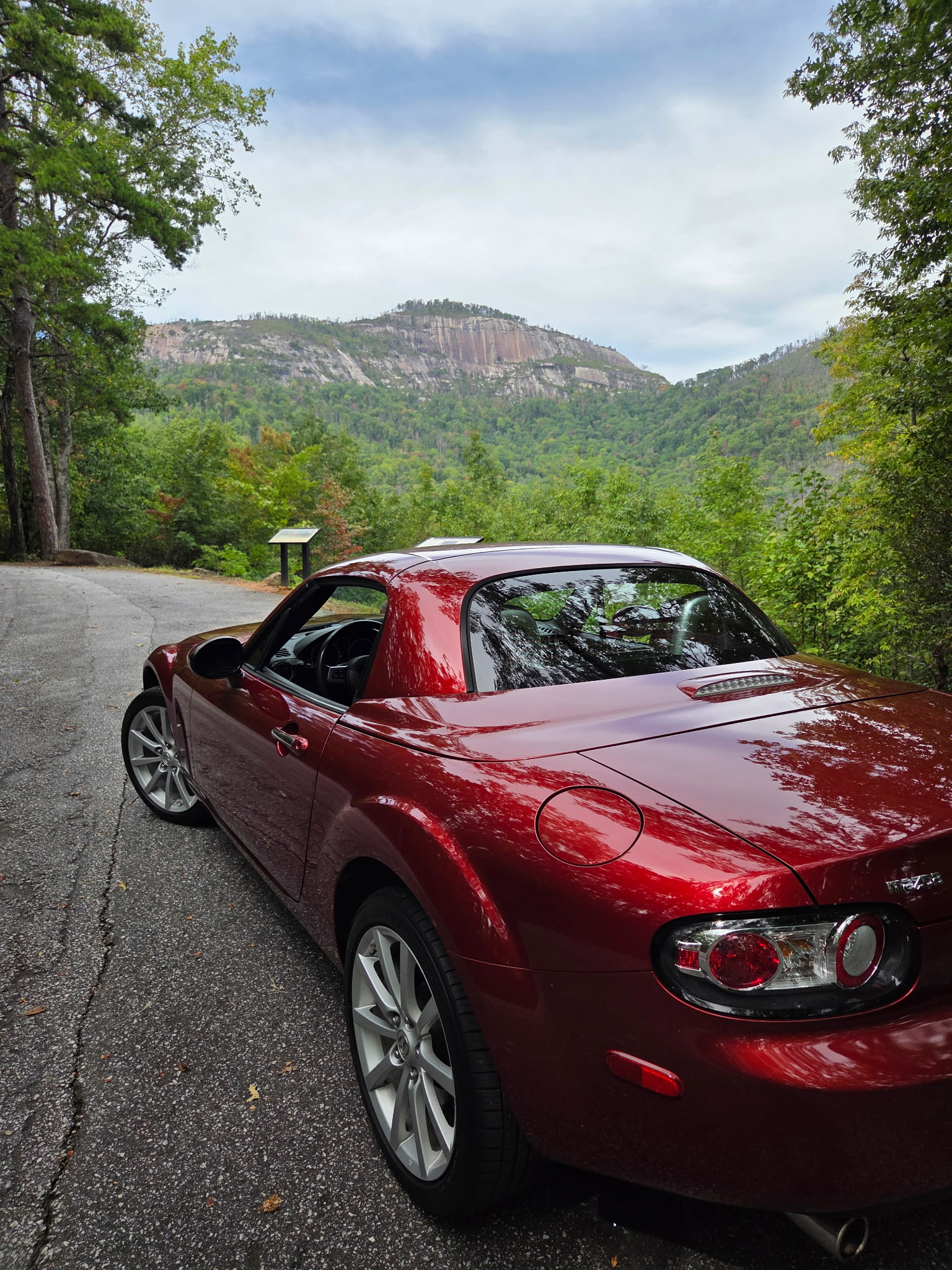 Used 2008 MAZDA MX-5 Miata Grand Touring RWD image 17