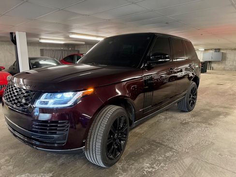 Used 2019 Land Rover Range Rover Supercharged image 6
