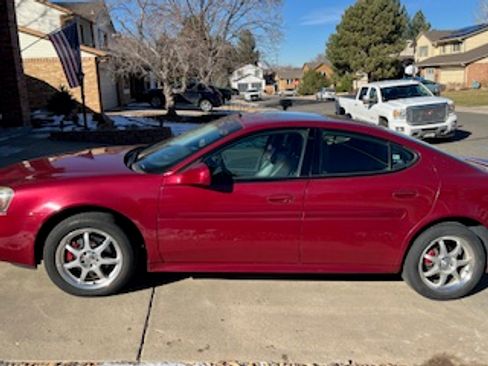 Used 2004 Pontiac Grand Prix GTP w/ Competition Group image 6