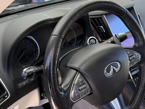 Used 2015 INFINITI Q50 AWD w/ Technology Package image 12