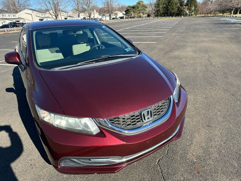 Used 2013 Honda Civic LX image 2