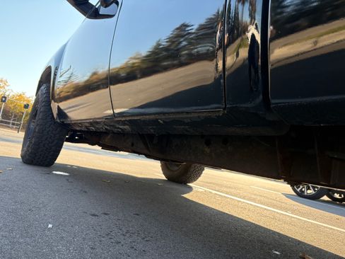 Used 2010 GMC Sierra 1500 SLE w/ Power Pack Plus image 2