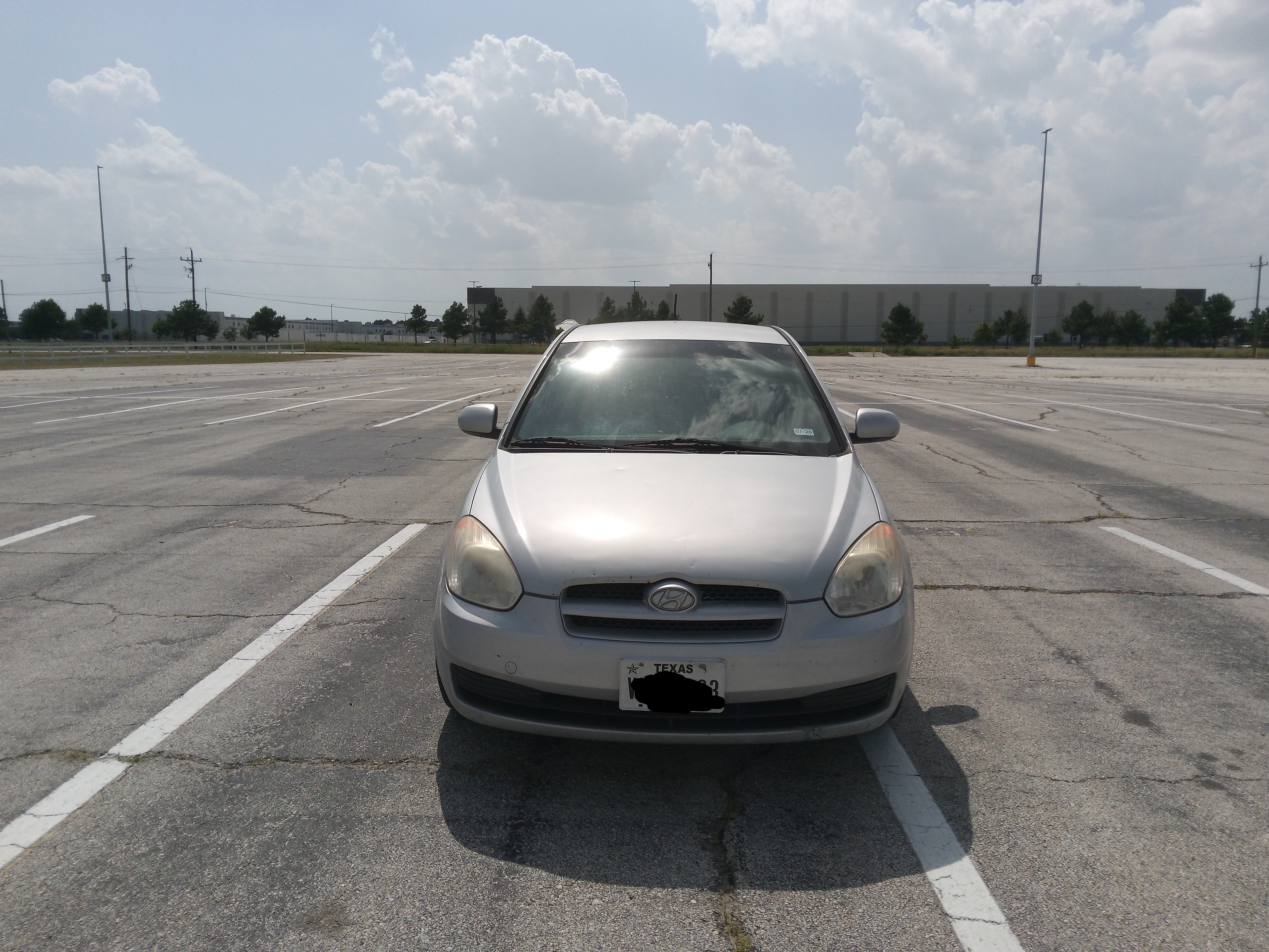 Used 2011 Hyundai Accent GS w/ Premium Pkg 3 FWD image 4
