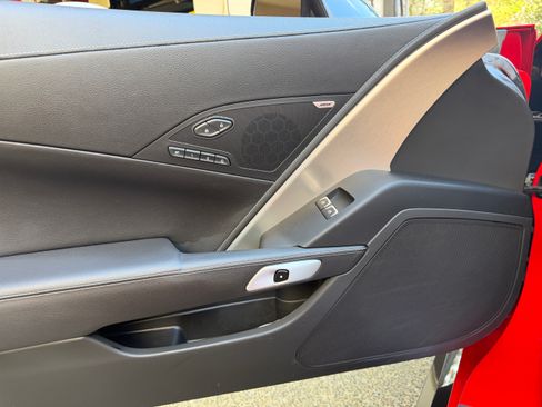 Used 2018 Chevrolet Corvette Grand Sport RWD image 21